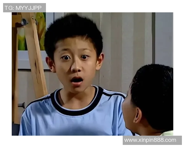 张一山式球星风采足球场上的俊朗新星谁能继承他的多面魅力